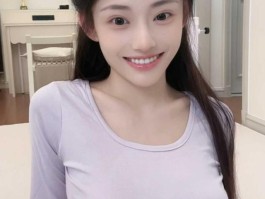 大胸练瑜伽的美女主播