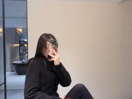 职业装厚黑丝袜腿