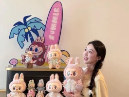 原来女孩子也喜欢Labubu